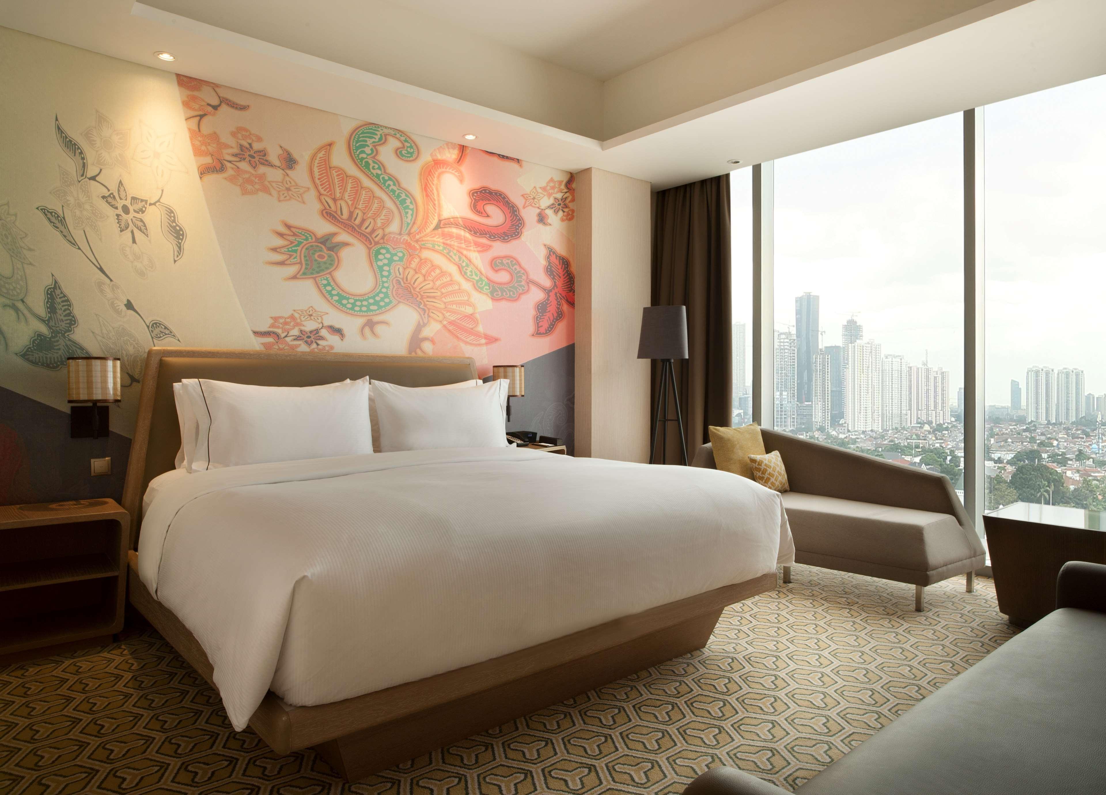 Doubletree By Hilton Jakarta - Diponegoro Zewnętrze zdjęcie Deluxe Room