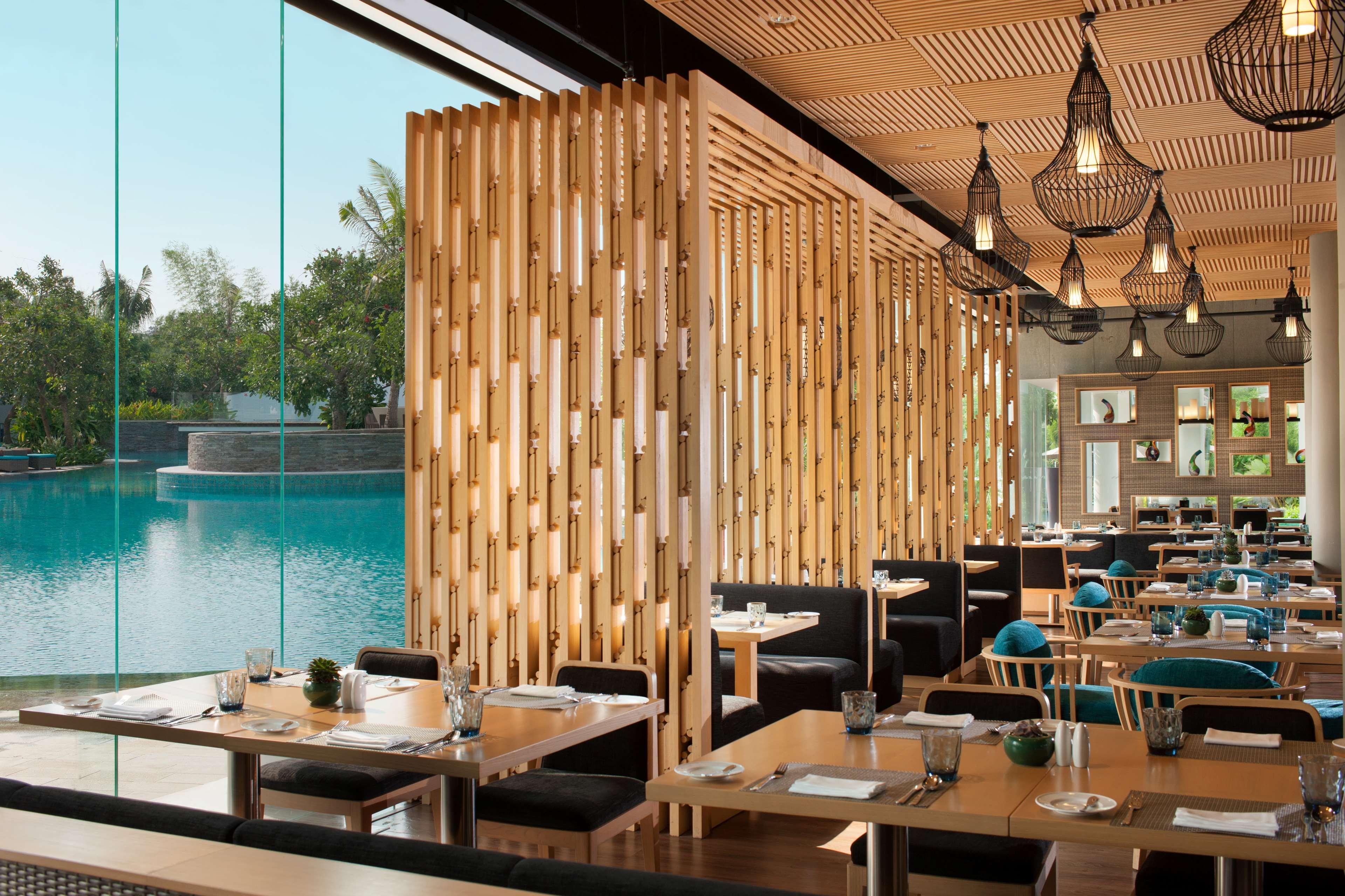 Doubletree By Hilton Jakarta - Diponegoro Zewnętrze zdjęcie The restaurant